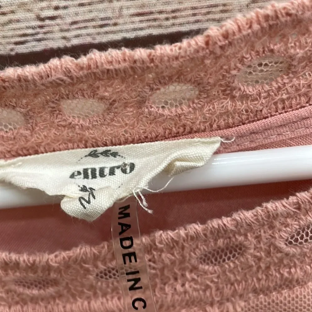 ENTRO CHANGE OF HEART EMBROIDERED‎ LACE TOP IN BLUSH
